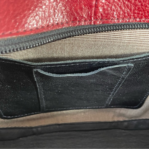 Handmade Turtle Ridge Black/Red Leather Shoulder Bag/Purse w Tooled Birds (Rare) - Picture 10 of 14